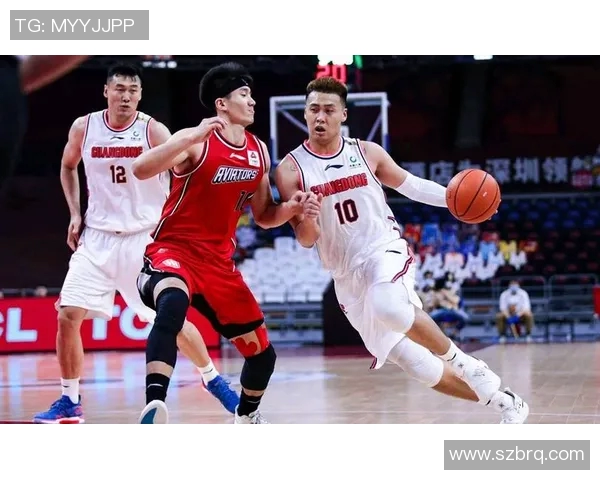 北京篮球队状态变革引发热议球迷期待新赛季表现与战术调整