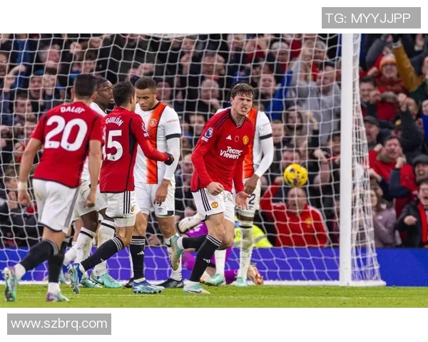 卢顿对曼联精彩比赛直播全程回顾与分析