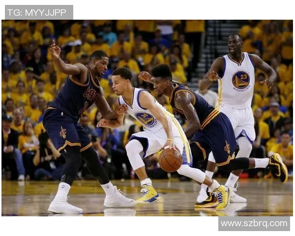 勇士与骑士巅峰对决CCTVNBA精彩回顾与赛后分析