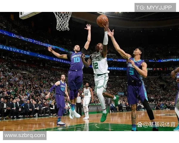 尼克斯与热火季后赛激战回顾球迷热情高涨的经典对决