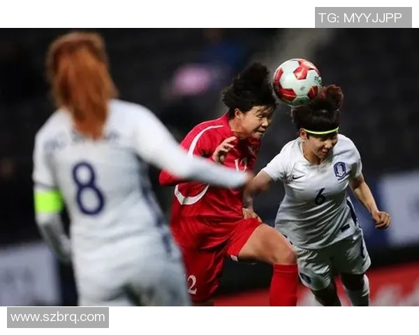 朝鲜与韩国男足在东亚杯激战正酣谁能笑到最后争夺荣誉之战