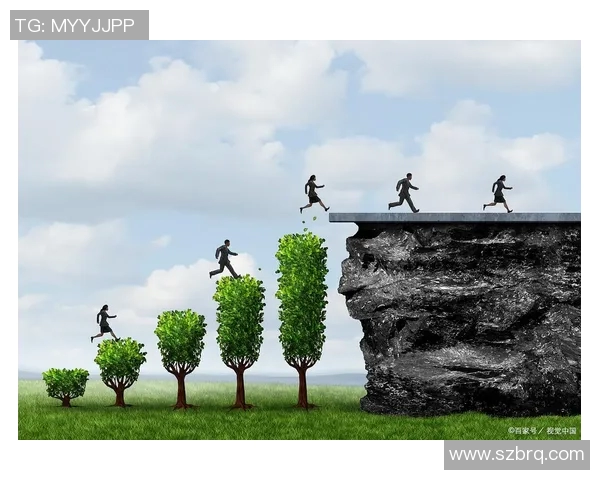 于德豪的奋斗之路与人生哲学探讨：从平凡到卓越的成长故事