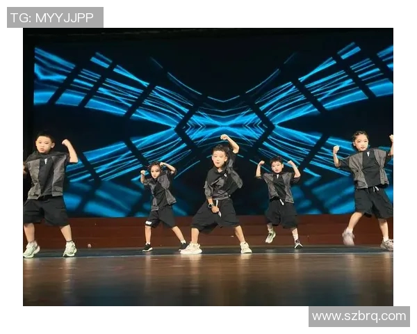 武汉街舞队的热情与活力揭秘街舞文化的魅力与发展之路 武汉街舞队的热情与活力揭秘街舞文化的魅力与发展之路